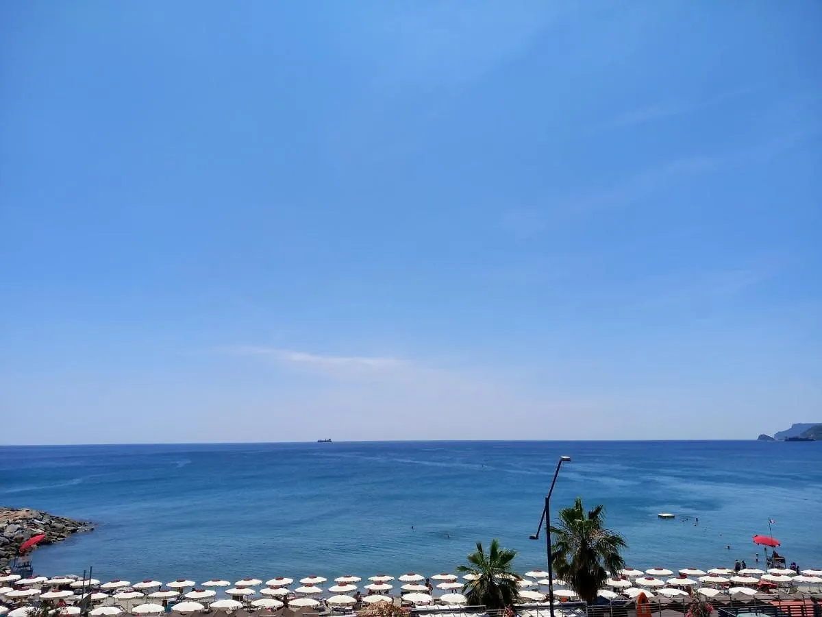 Tramonto Sul Mare - Sea Suite Savona Apartment